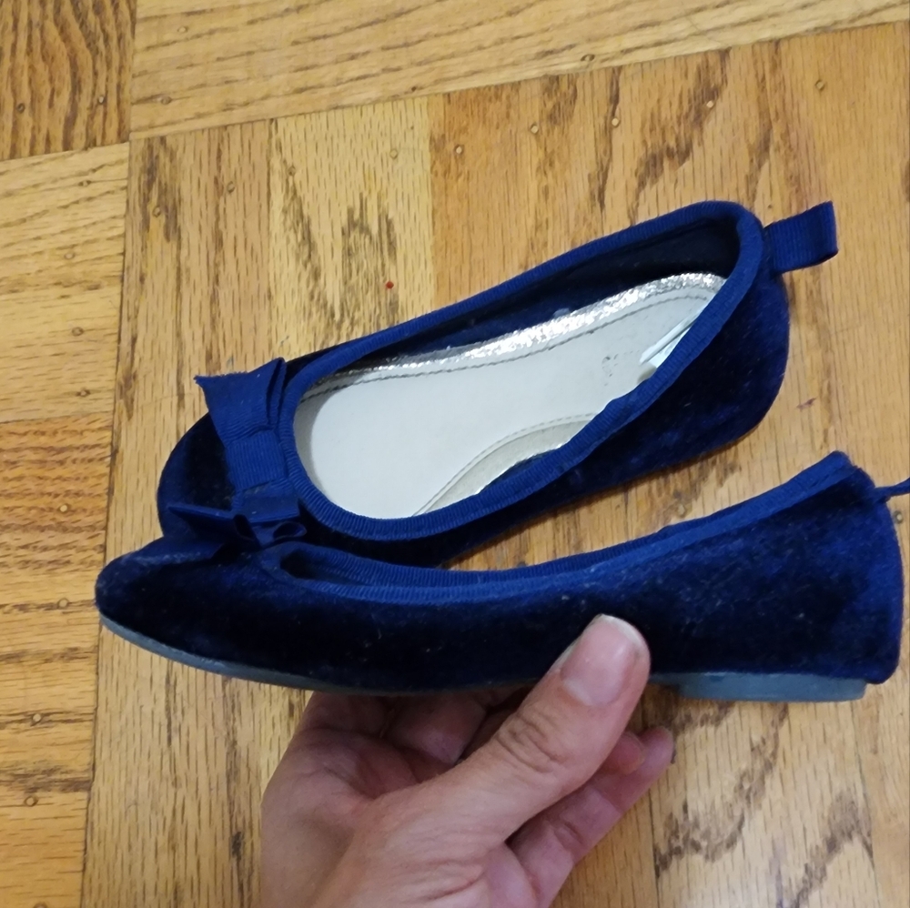 Kids Blue Velvet Shoes